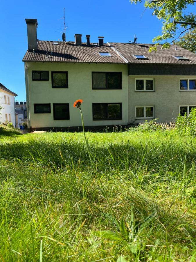 Cronenberger Mit Garten - Kontaktloses Einchecken, Netflix, Kingsize-bett Apartment